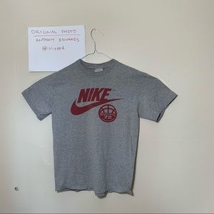 Vintage Nike Men’s Basketball ‘72 shirt